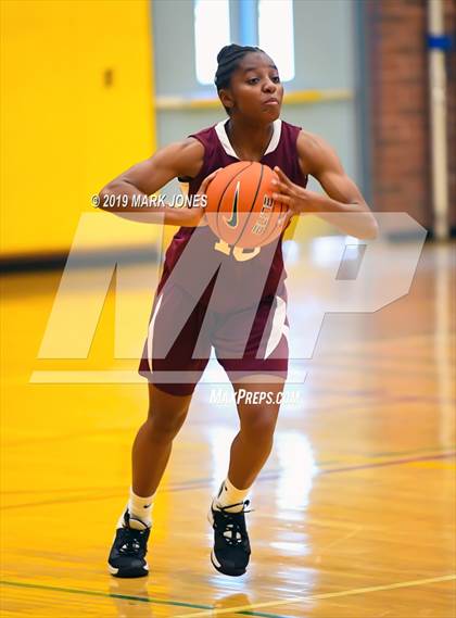 Thumbnail 1 in Hamilton vs. Eastside Catholic (Nike Tournament of Champions)  photogallery.