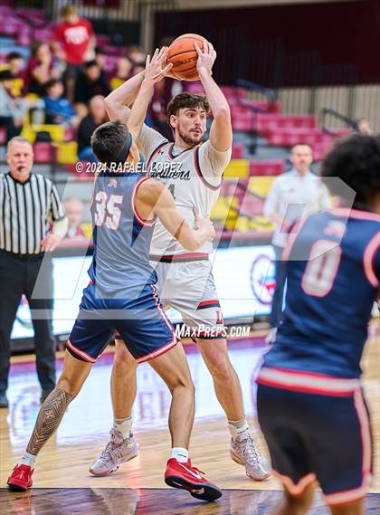 Thumbnail 2 in Lake Travis vs. Atascocita (McDonald's Texas Invitational) photogallery.