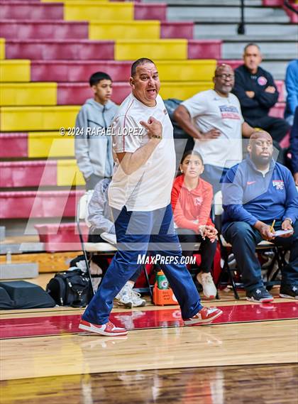 Thumbnail 3 in Lake Travis vs. Atascocita (McDonald's Texas Invitational) photogallery.