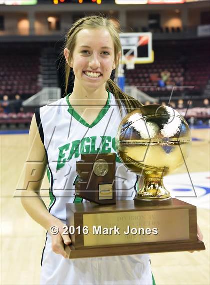 Thumbnail 2 in Ganado vs. Thatcher (AIA D4 Final Award Photos) photogallery.