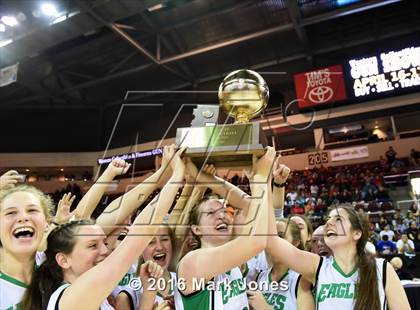Thumbnail 1 in Ganado vs. Thatcher (AIA D4 Final Award Photos) photogallery.