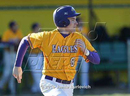 Thumbnail 2 in Avon @ Steele photogallery.