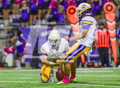 Thumbnail 2 in Cypress Falls vs Jersey Village photogallery.