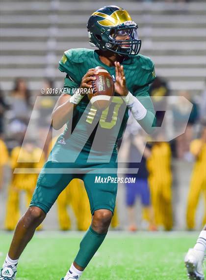 Thumbnail 3 in Cypress Falls vs Jersey Village photogallery.