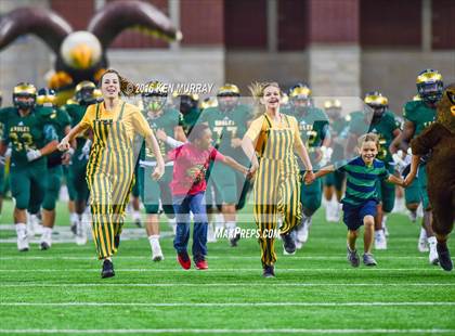 Thumbnail 2 in Cypress Falls vs Jersey Village photogallery.