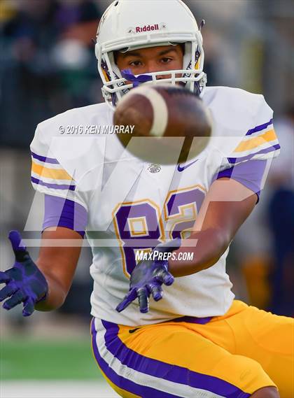 Thumbnail 3 in Cypress Falls vs Jersey Village photogallery.