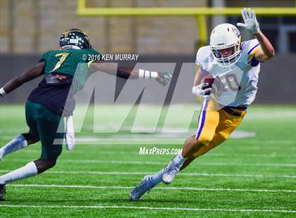 Thumbnail 3 in Cypress Falls vs Jersey Village photogallery.