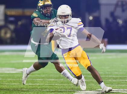 Thumbnail 3 in Cypress Falls vs Jersey Village photogallery.