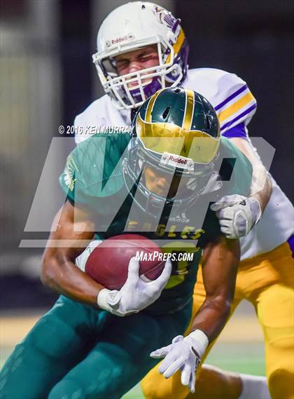 Thumbnail 3 in Cypress Falls vs Jersey Village photogallery.