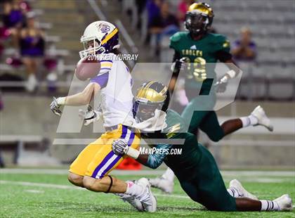 Thumbnail 3 in Cypress Falls vs Jersey Village photogallery.