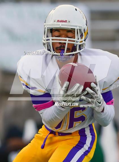 Thumbnail 2 in Cypress Falls vs Jersey Village photogallery.