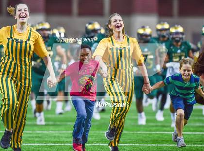 Thumbnail 3 in Cypress Falls vs Jersey Village photogallery.
