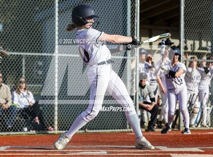 Thumbnail 1 in Sumner @ Olympia photogallery.