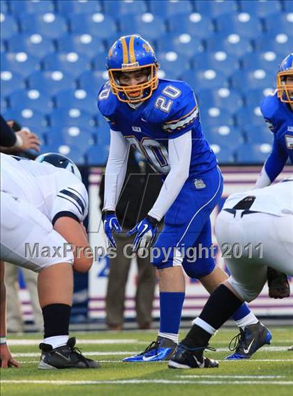 Thumbnail 3 in Depew vs. Alden (Section 6 Class B Final) photogallery.
