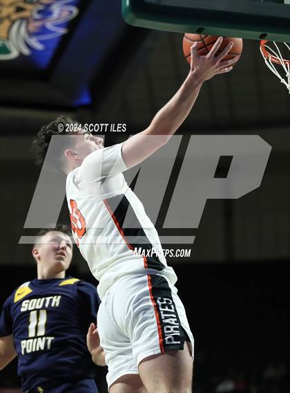 Thumbnail 3 in South Point vs Wheelersburg (OHSAA D3 District Semifinal) photogallery.