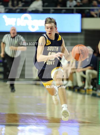 Thumbnail 2 in South Point vs Wheelersburg (OHSAA D3 District Semifinal) photogallery.
