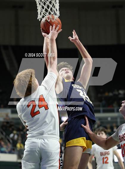 Thumbnail 1 in South Point vs Wheelersburg (OHSAA D3 District Semifinal) photogallery.