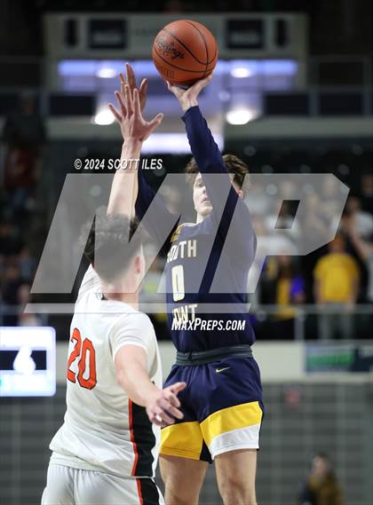 Thumbnail 3 in South Point vs Wheelersburg (OHSAA D3 District Semifinal) photogallery.