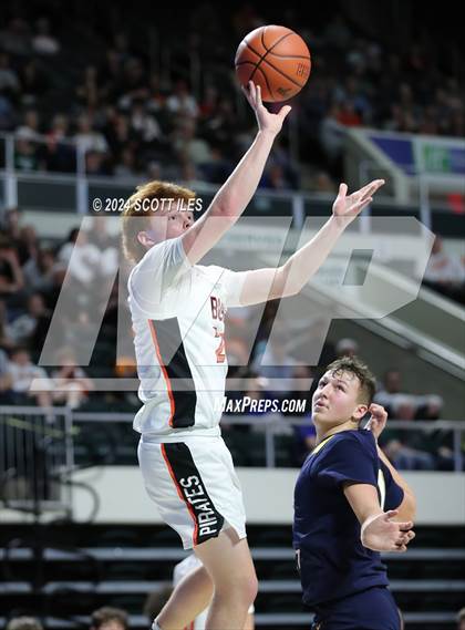 Thumbnail 1 in South Point vs Wheelersburg (OHSAA D3 District Semifinal) photogallery.