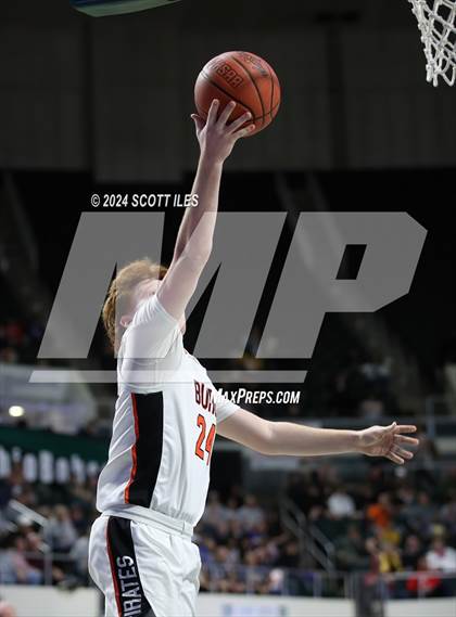 Thumbnail 1 in South Point vs Wheelersburg (OHSAA D3 District Semifinal) photogallery.