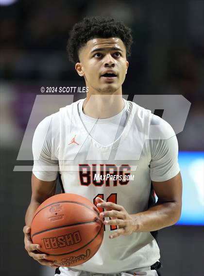 Thumbnail 2 in South Point vs Wheelersburg (OHSAA D3 District Semifinal) photogallery.