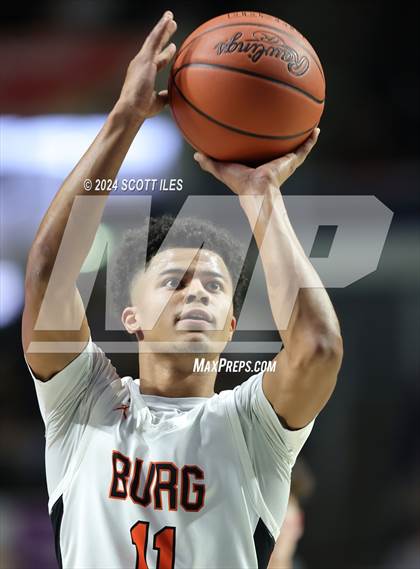 Thumbnail 3 in South Point vs Wheelersburg (OHSAA D3 District Semifinal) photogallery.