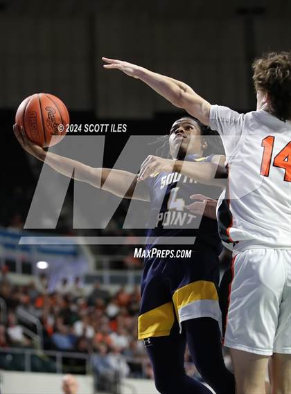 Thumbnail 2 in South Point vs Wheelersburg (OHSAA D3 District Semifinal) photogallery.