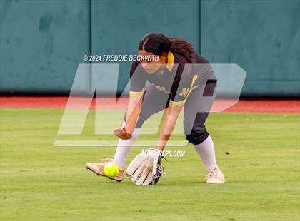 Thumbnail 2 in Slocum @ Jonesboro (UIL 1A Softball Semifinal) photogallery.