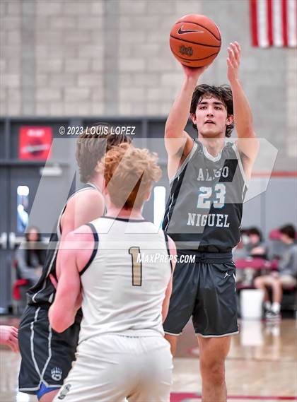 Thumbnail 1 in Calvary Chapel @ Aliso Niguel (Nike Extravaganza) photogallery.