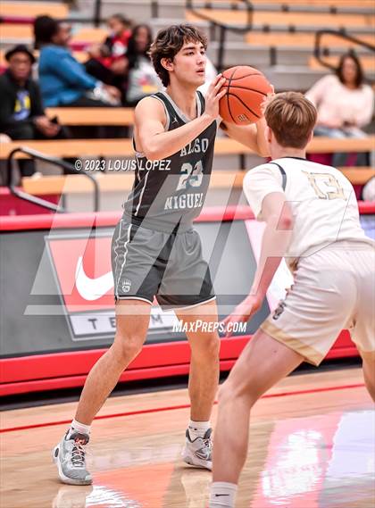 Thumbnail 3 in Calvary Chapel @ Aliso Niguel (Nike Extravaganza) photogallery.