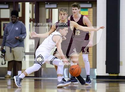 Thumbnail 1 in Dripping Springs @ Seguin photogallery.