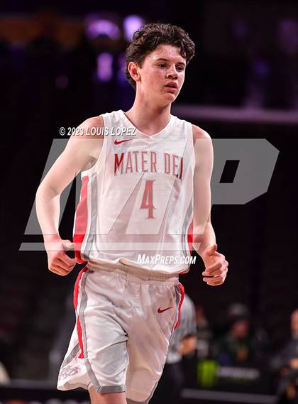 Thumbnail 1 in Mater Dei vs. St. Vincent-St. Mary (The Chosen One's Invitational) photogallery.