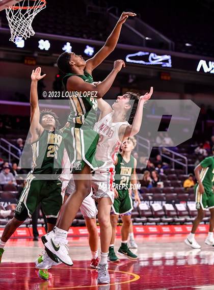 Thumbnail 2 in Mater Dei vs. St. Vincent-St. Mary (The Chosen One's Invitational) photogallery.