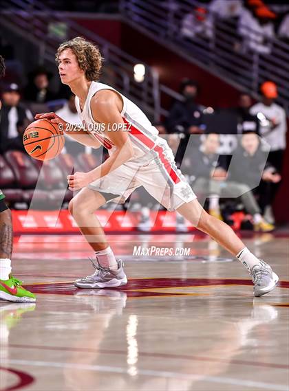 Thumbnail 1 in Mater Dei vs. St. Vincent-St. Mary (The Chosen One's Invitational) photogallery.