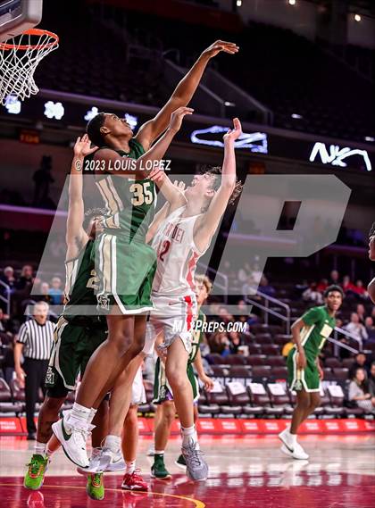 Thumbnail 1 in Mater Dei vs. St. Vincent-St. Mary (The Chosen One's Invitational) photogallery.