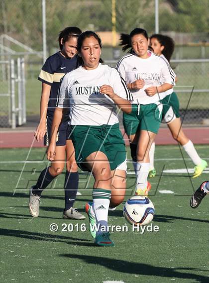 Thumbnail 2 in Elk Grove @ Monterey Trail photogallery.