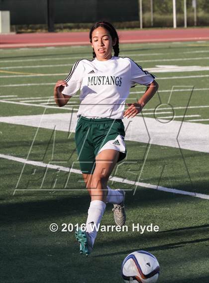 Thumbnail 1 in Elk Grove @ Monterey Trail photogallery.