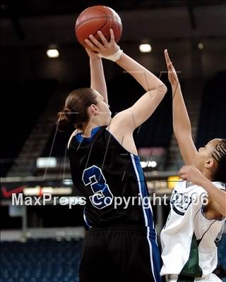 Thumbnail 3 in Windward vs. Sacred Heart Cathedral (CIF State D4 Final) photogallery.