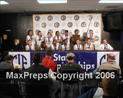 Thumbnail 1 in Windward vs. Sacred Heart Cathedral (CIF State D4 Final) photogallery.