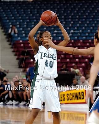 Thumbnail 3 in Windward vs. Sacred Heart Cathedral (CIF State D4 Final) photogallery.