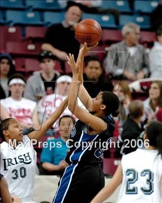 Thumbnail 1 in Windward vs. Sacred Heart Cathedral (CIF State D4 Final) photogallery.
