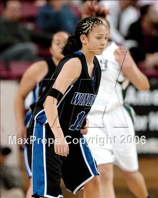 Thumbnail 2 in Windward vs. Sacred Heart Cathedral (CIF State D4 Final) photogallery.