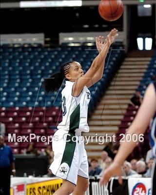 Thumbnail 3 in Windward vs. Sacred Heart Cathedral (CIF State D4 Final) photogallery.