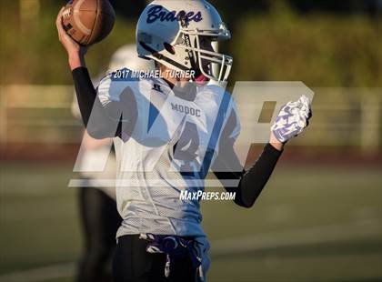 Thumbnail 1 in JV: Modoc @ University Prep photogallery.