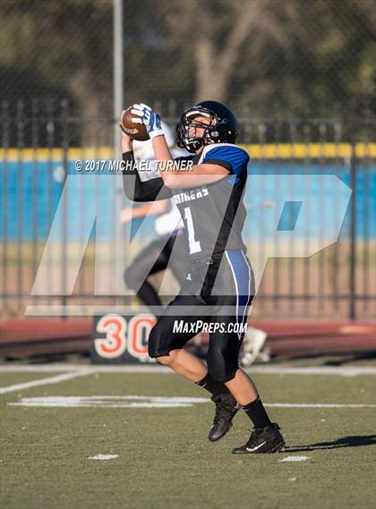 Thumbnail 3 in JV: Modoc @ University Prep photogallery.