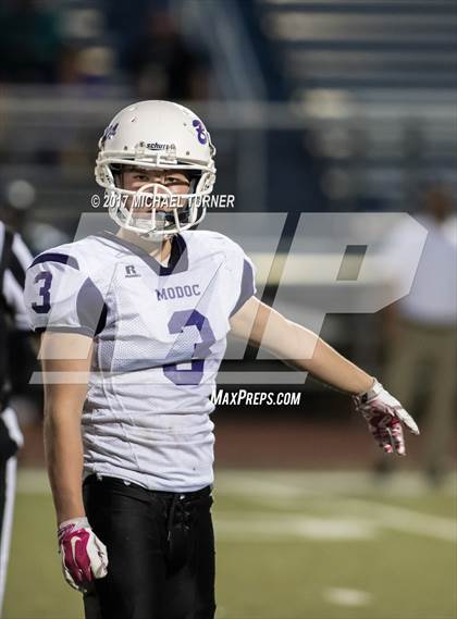 Thumbnail 1 in JV: Modoc @ University Prep photogallery.