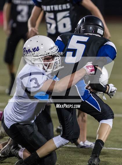 Thumbnail 1 in JV: Modoc @ University Prep photogallery.