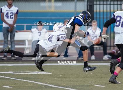 Thumbnail 3 in JV: Modoc @ University Prep photogallery.