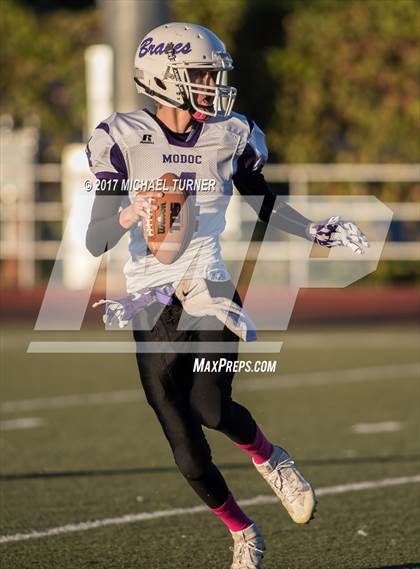 Thumbnail 3 in JV: Modoc @ University Prep photogallery.