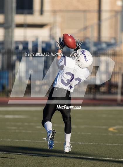 Thumbnail 2 in JV: Modoc @ University Prep photogallery.